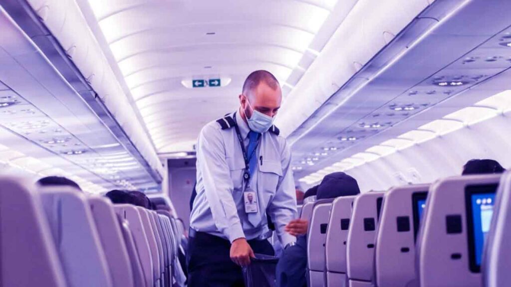 Global airlines pile on India