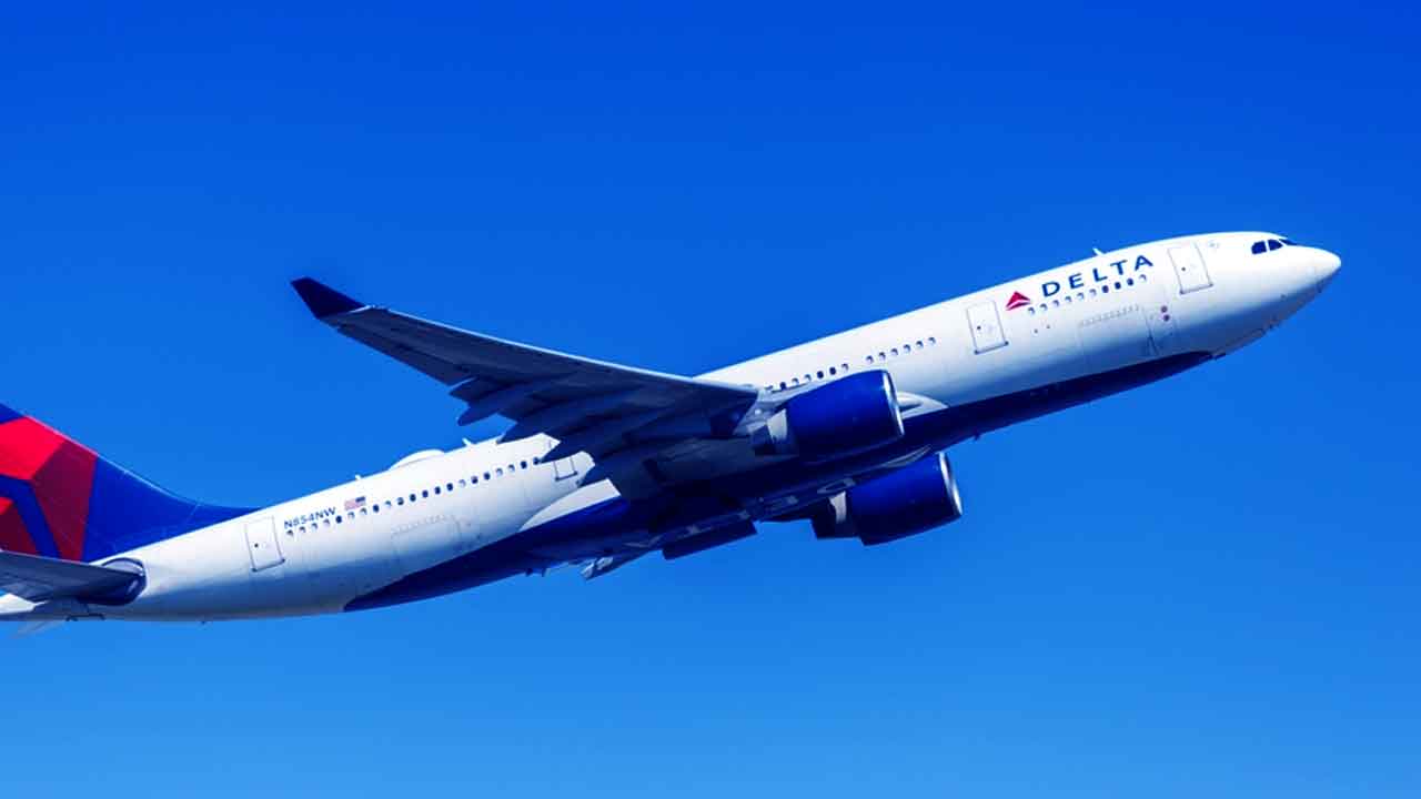 25 Hospitalized After Delta Flight Encounters